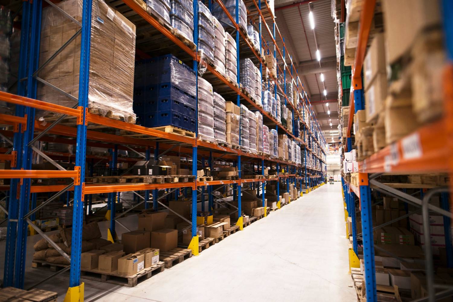Automatização de suprimentos e estoque com o ERP Pirâmide 360: otimização, rastreabilidade e redução de custos